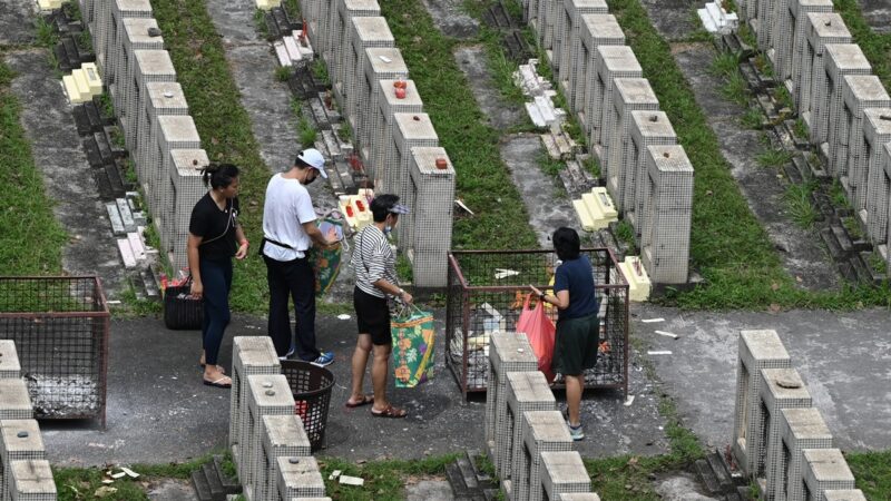 【一线采访】中国多地火葬场爆满 墓地价格上涨