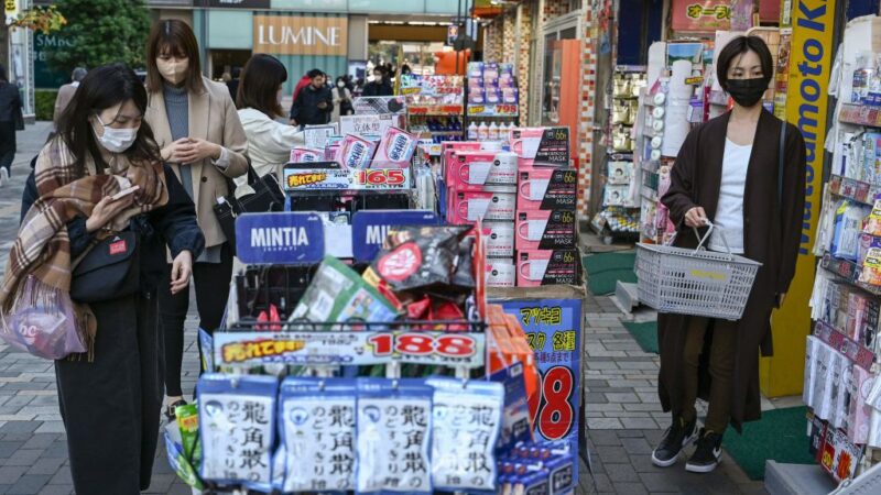 阻中國客狂掃藥品 日官方要求藥妝店設限