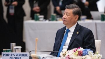 取消清零政策后 习近平变身“经济啦啦队长”