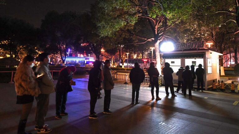 南京市民：小區一口氣就死了二十多個
