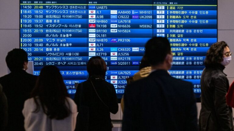 日本民眾譴責中共放開出境 「不負責任」