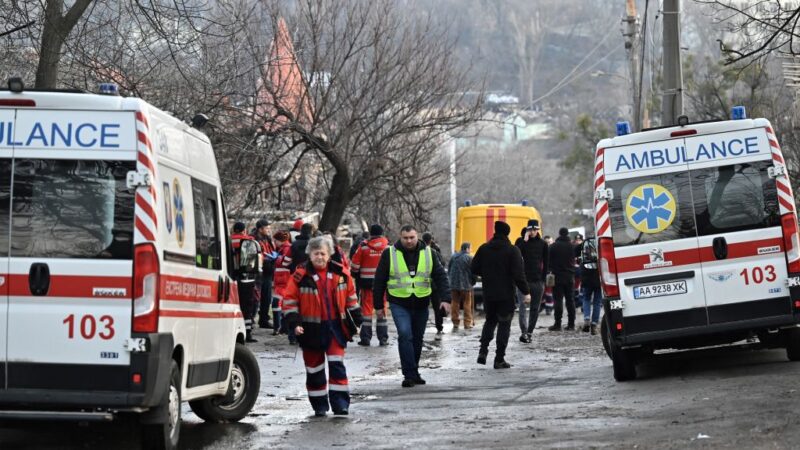 乌克兰跨年再遭俄军空袭 至少1死 多人受伤