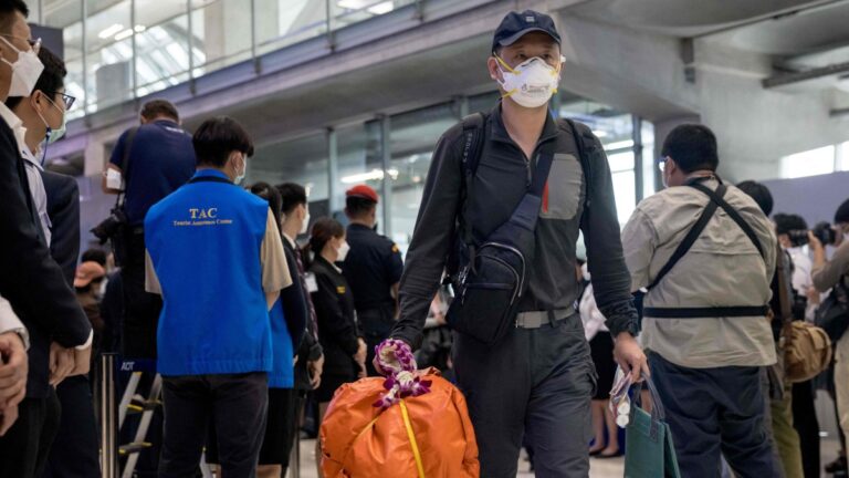 確診中國人湧向國際 不起漣漪 病毒似緊盯中共