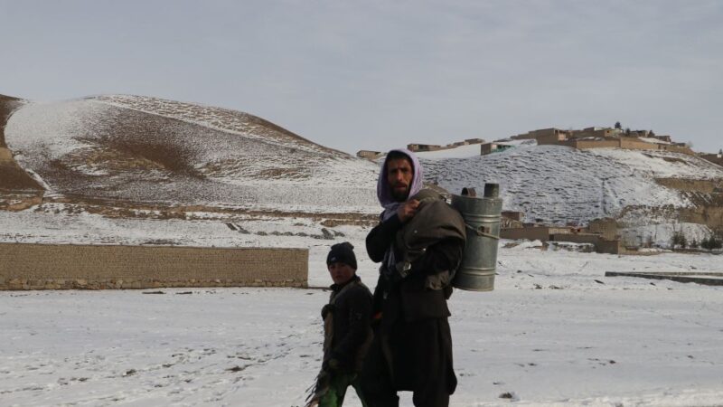 气温骤降措手不及 阿富汗两周来至少104人丧命