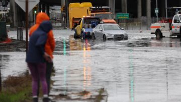 炸弹气旋袭卷南北加 暴风雨恐致洪水灾情