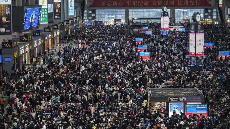 中國「陽性」人群返鄉過年 農村醫療匱乏恐加重疫情