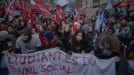 抗议养老金改革 法国全国大罢工