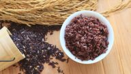 黑米有哪些好處？如何區分黑米、紫米？