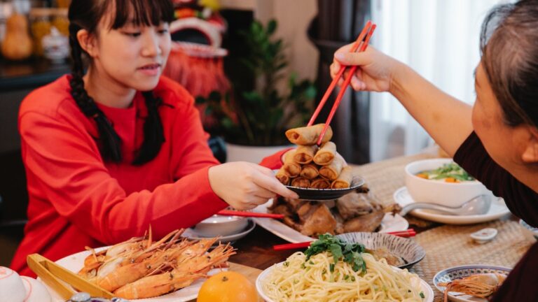 如何在過年吃得健康？ 5招避免腸胃不適與肥胖