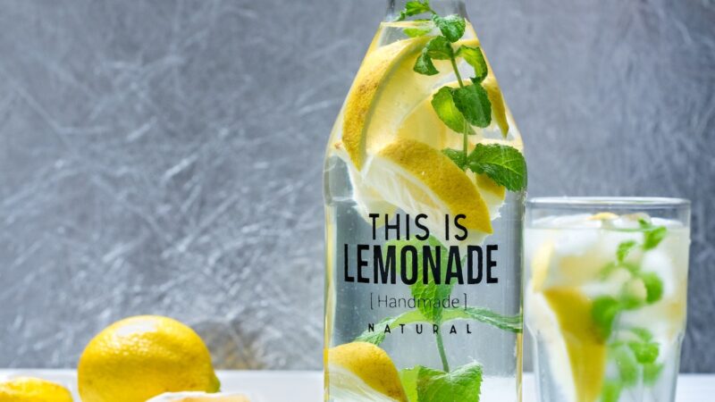 檸檬全身是寳 榨汁喝8大功效 檸檬皮漂白除臭