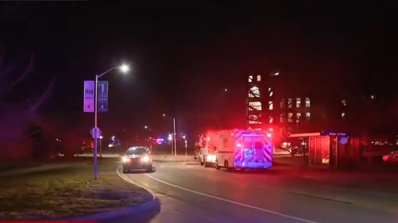 密西根州立大学传枪击1死多伤 警方涌入案发现场