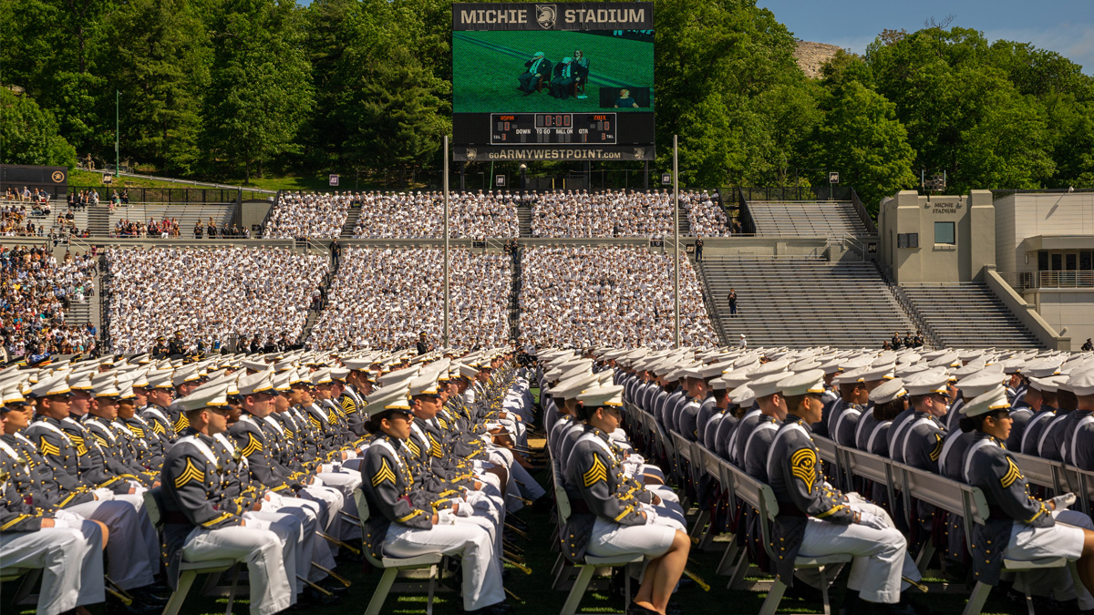 2019年5月25日,紐約西點軍校畢業生參加畢業典禮。(David Dee Delgado/Getty Images)