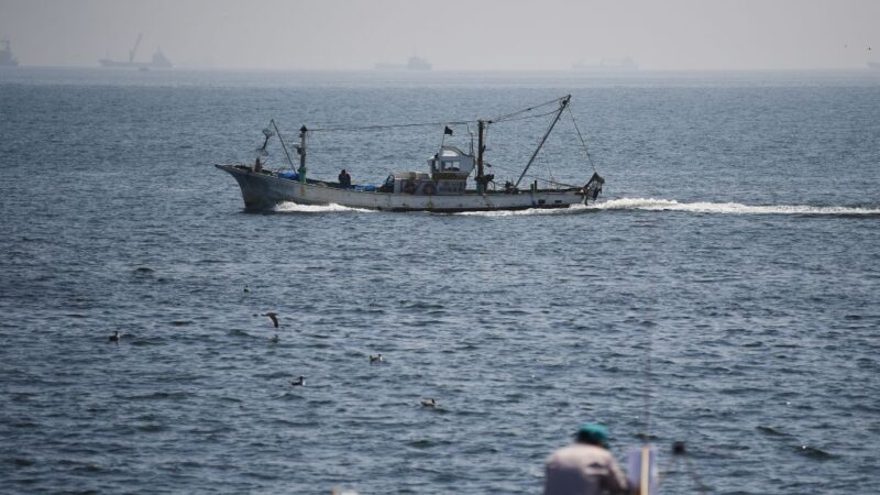中共直升机逼近日本渔业调查船 两度低空盘旋