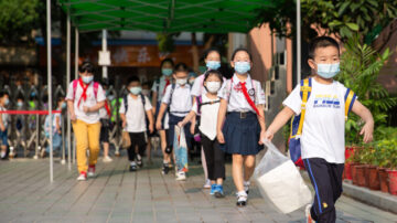 兩會臨近 中國多地學生發熱 學校停課