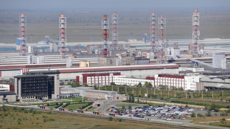 美国计划对俄罗斯铝材征收200%关税