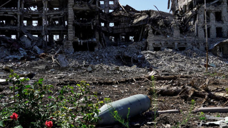 乌军用新武器？俄占区Mariupol发生多起不明爆炸
