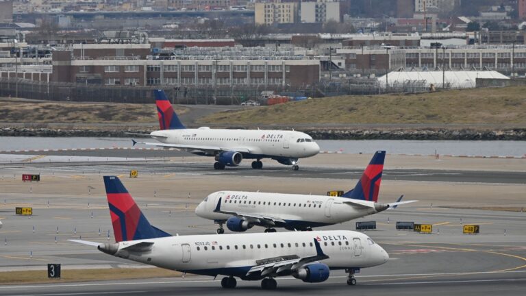利好！美眾航空公司取消家庭出遊訂座費