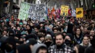 法國年金改革掀抗議潮 127萬人上街吶喊