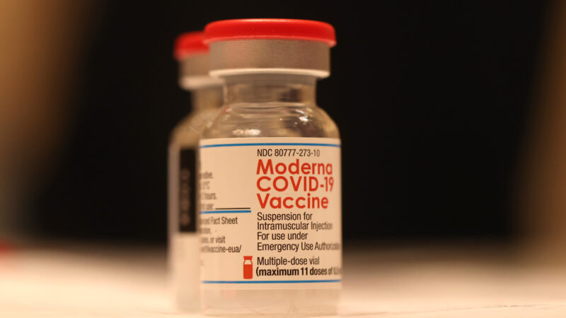 [新聞] 拒絕提供COVID-19疫苗分析數據 FDA被起