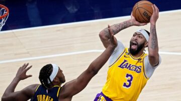 NBA戴维斯31分 湖人112:111胜步行者(组图)