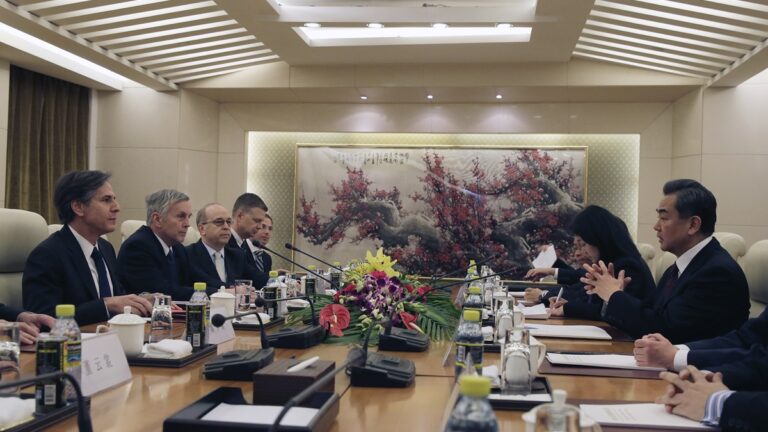 布林肯會王毅 警告氣球事件不能再發生