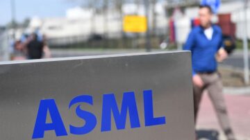 光刻机巨头ASML：前中国员工盗用专利技术