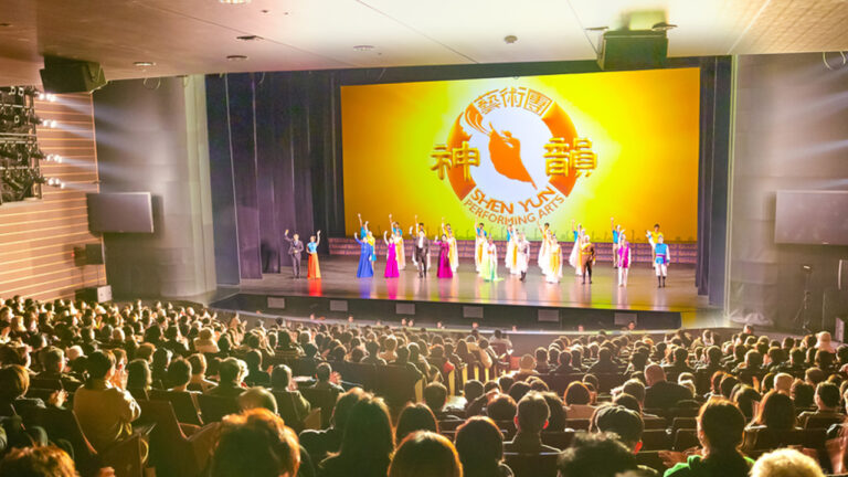 中共使館官員承認 干擾神韻在韓國演出