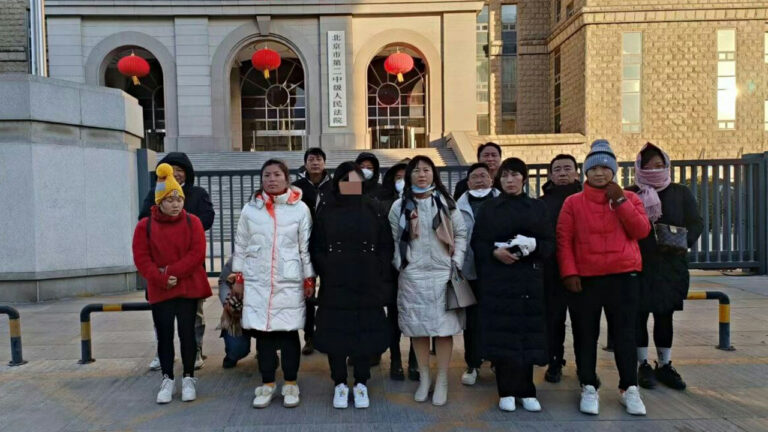 中國疫苗受害家庭 聯名狀告國務院