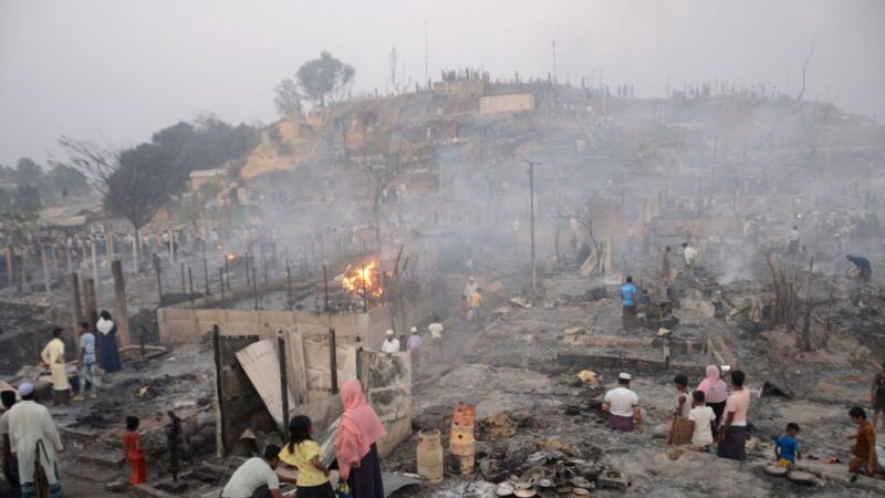 孟加拉難民營慘遭祝融 洛興雅人：大火奪走我的一切