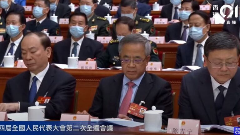 胡春華的「投名狀」與溫家寶的警告