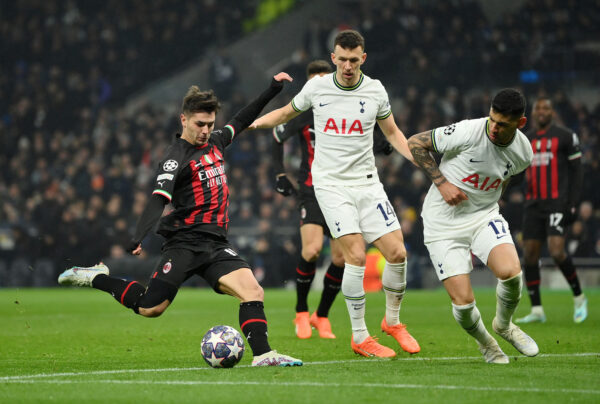 LONDON, ENGLAND - MARCH 08: Brahim Diaz of AC Milan shoots whilst under pressure from Ivan Perisic and Cristian Romero of Tottenham Hotspur during the UEFA Champions League round of 16 leg two match between Tottenham Hotspur and AC Milan at Tottenham Hotspur Stadium on March 08, 2023 in London, England. (Photo by Justin Setterfield/Getty Images)