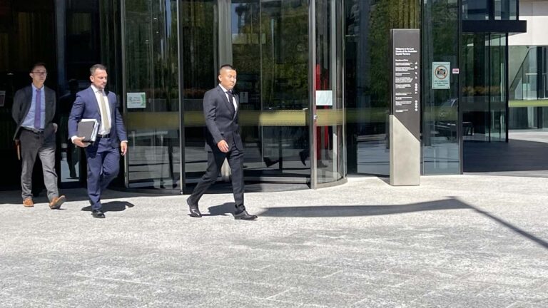 毆打澳洲法輪功學員 中國男當庭認罪並道歉