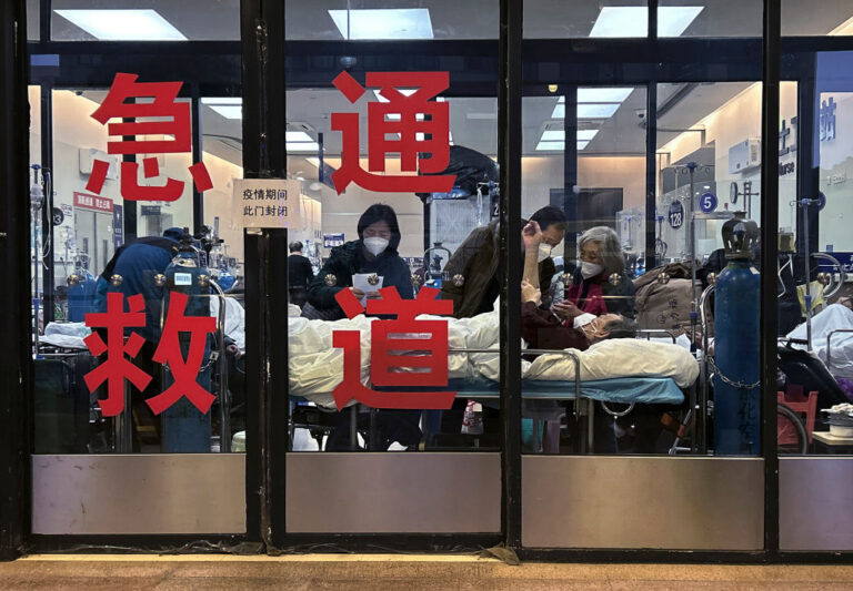 二波疫情或早已開傳 中共稱抗疫勝利下不了台