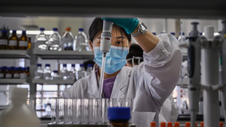 大規模接種在即？張文宏：為大流行常態化做準備