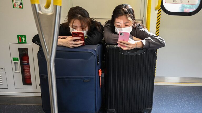 曹德旺談中國就業問題：大學生想考公務員不願進廠