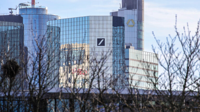 銀行危機再起 德銀股價暴跌  總理急安撫