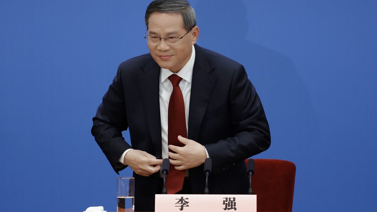 【禁闻】中共新班底频推新政 专家：加速败亡