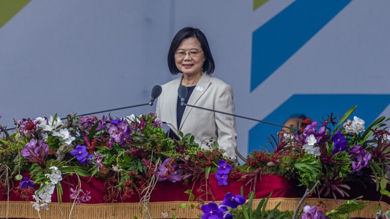 【禁聞】蔡英文將見麥卡錫 中共升高對台武力恫嚇