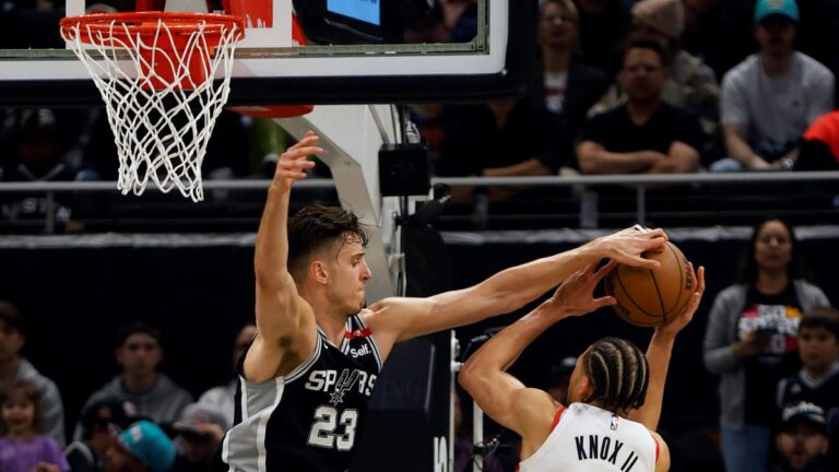 NBA迪奧普得25分 助馬刺擊敗開拓者(組圖)