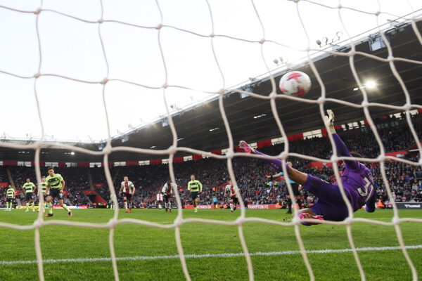 SOUTHAMPTON, ENGLAND - APRIL 08: Julian Alvarez of Manchester City scores the team's fourth goal from the penalty spot past Gavin Bazunu of Southampton during the Premier League match between Southampton FC and Manchester City at Friends Provident St. Mary's Stadium on April 08, 2023 in Southampton, England. (Photo by Mike Hewitt/Getty Images)