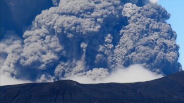 俄罗斯火山大喷发 火山灰可以这样玩