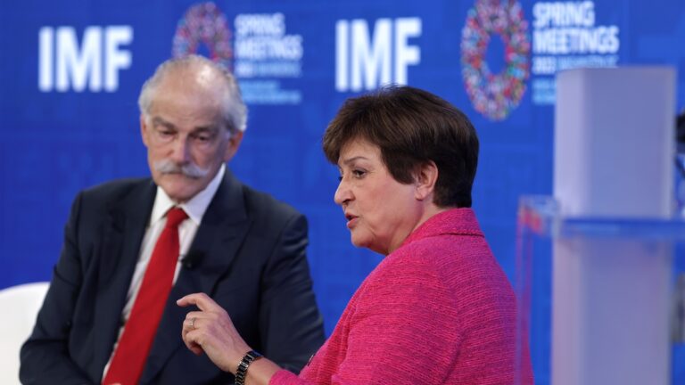 IMF警告銀行危機重挫增長 耶倫對美經濟樂觀