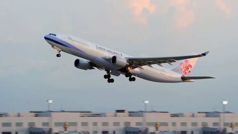 中共在台管轄空域禁航 韓國：被告知將有物體掉落