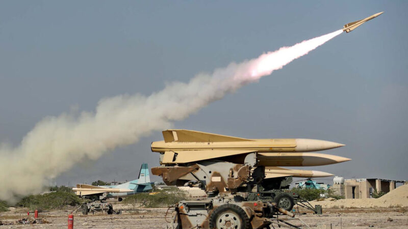 美媒：伊朗密會中俄 謀取關鍵導彈燃料
