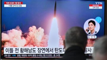 朝鮮疑射新型中遠程導彈 美韓日譴責