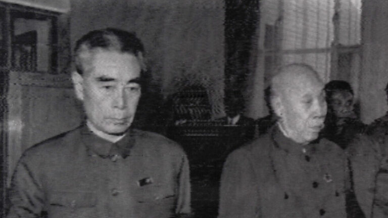 王友群：周恩來原女祕書楊剛為何自殺？