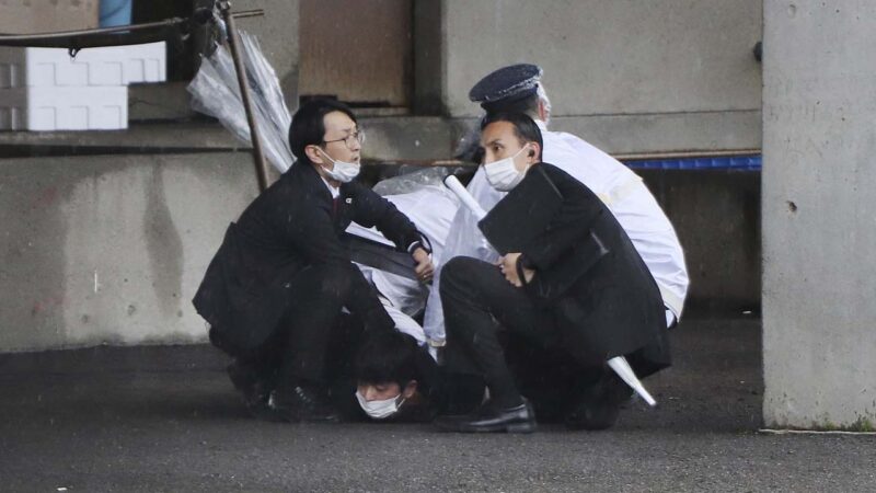 日本兩位友台首相接連遇襲 媒體人疑中共黑影