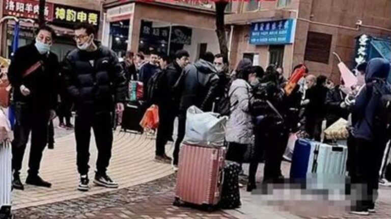 外企加速撤離中國 鄭州富士康商業街一片死寂