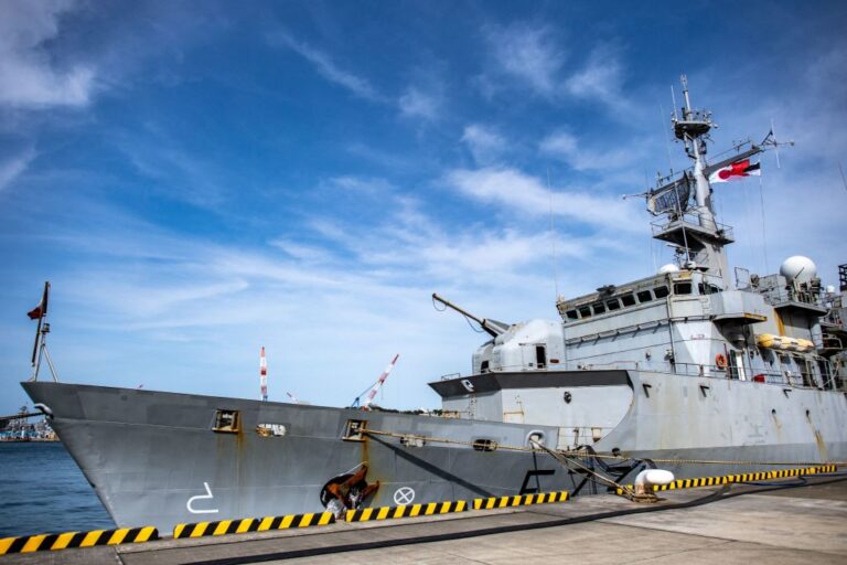 中共軍演期間 法國海軍護衛艦通過台灣海峽