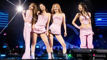 BLACKPINK巡演2個月 票房收入達千億韓元